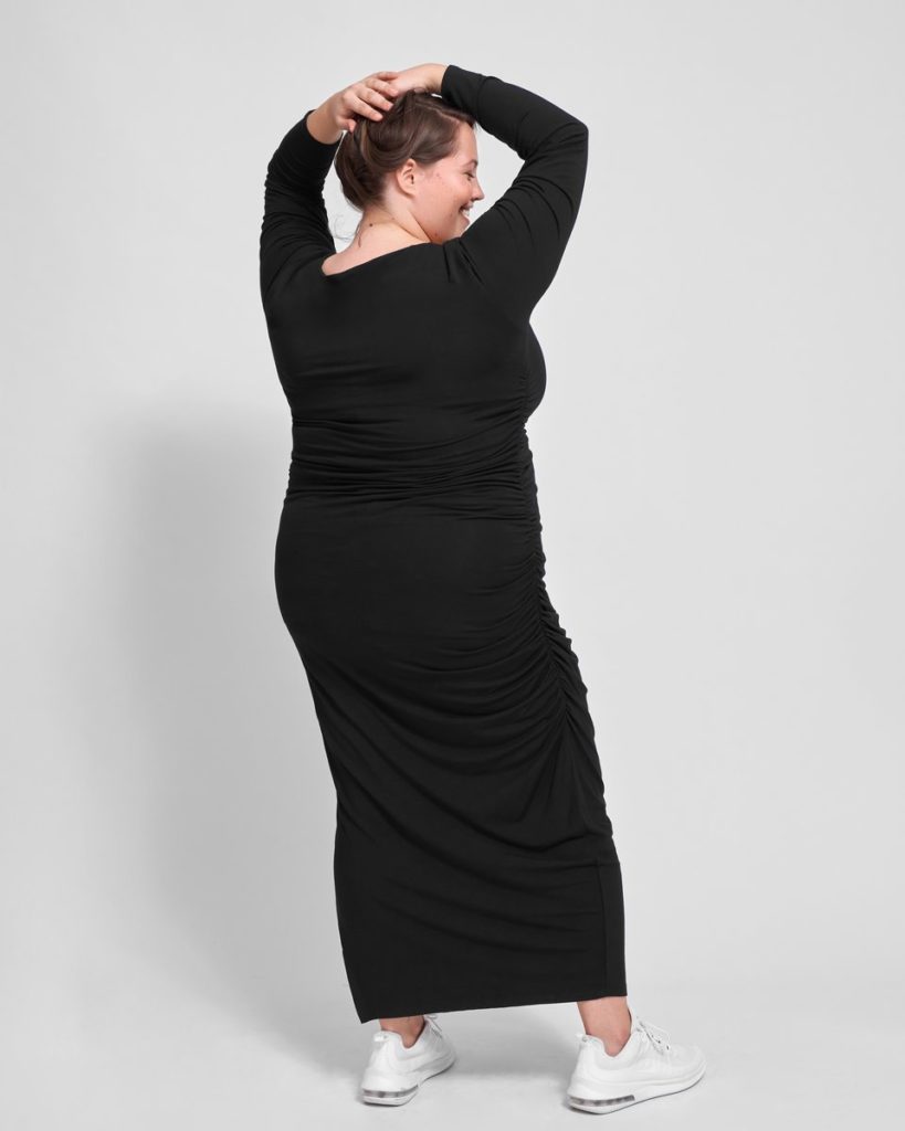 Simone Side Ruched Bamboo Blend Dress Black USDR0609 11320 061 960x - Curvicality Magazine - Universal Standard Fashion Freedom